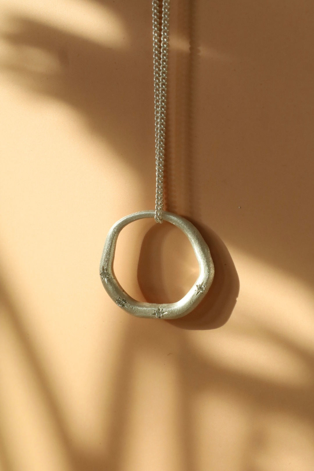 Verkauft ! Einzelstück! Movere m mit 4 Diamanten