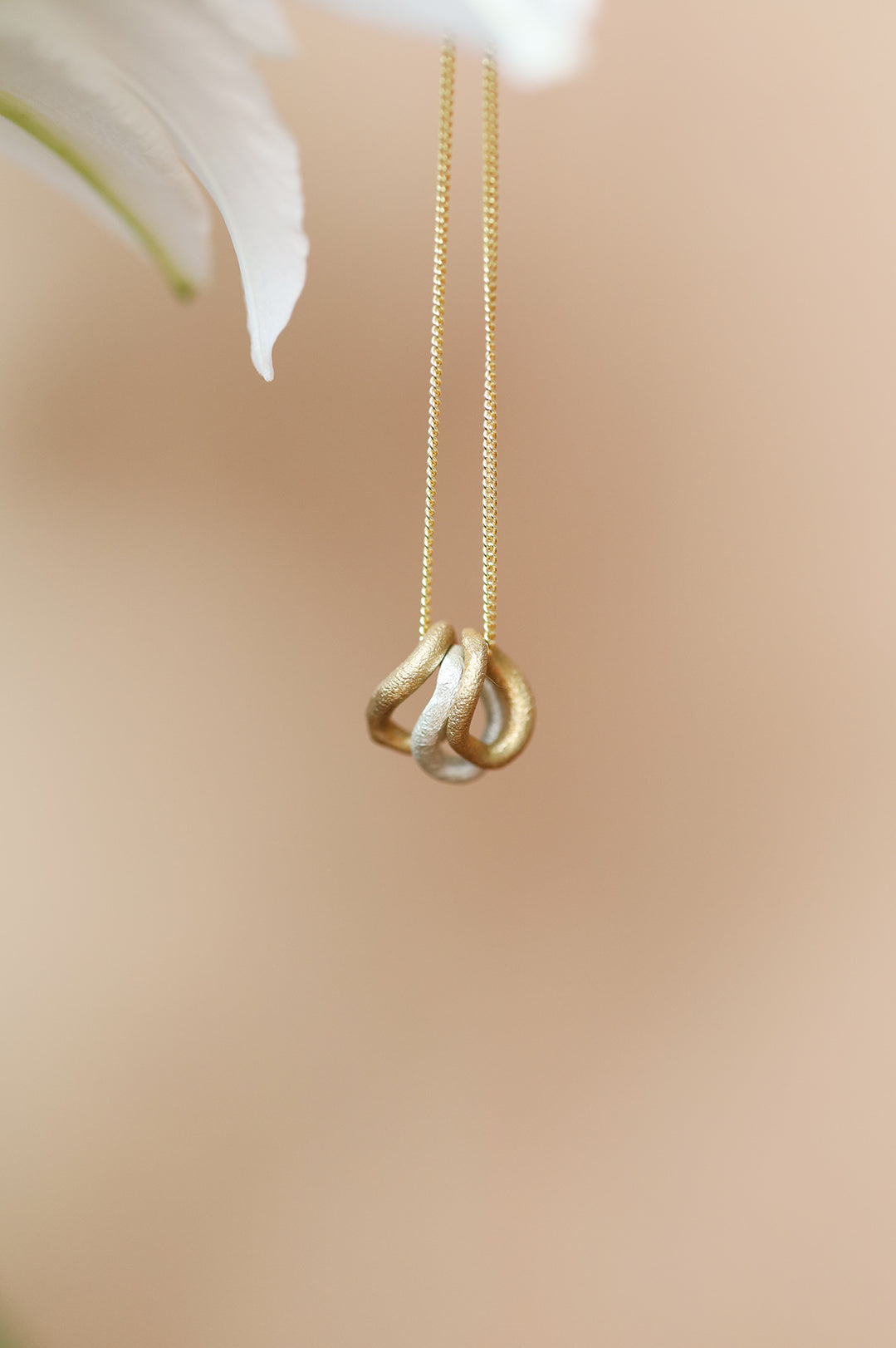 NEU! Kette mit Nexus Anhänger