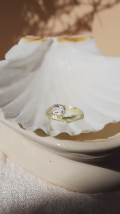 585er Echtgold Ring mit Bergkristall